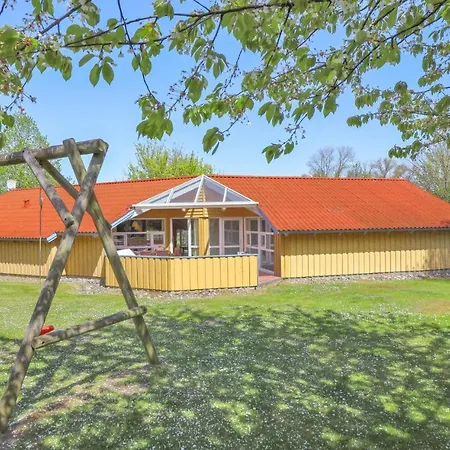 Ferienhaus Poolhaus 2 In Hohendorf
